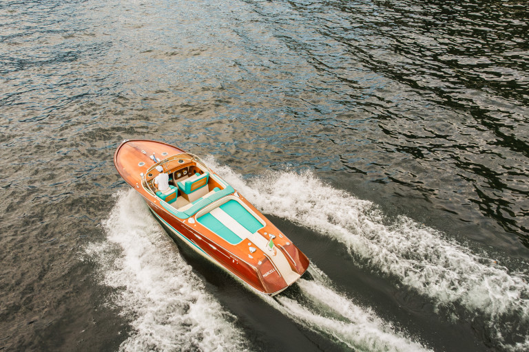 Riva aquarama | Wooden boat rental como | Como Classic Boats | Wooden ...