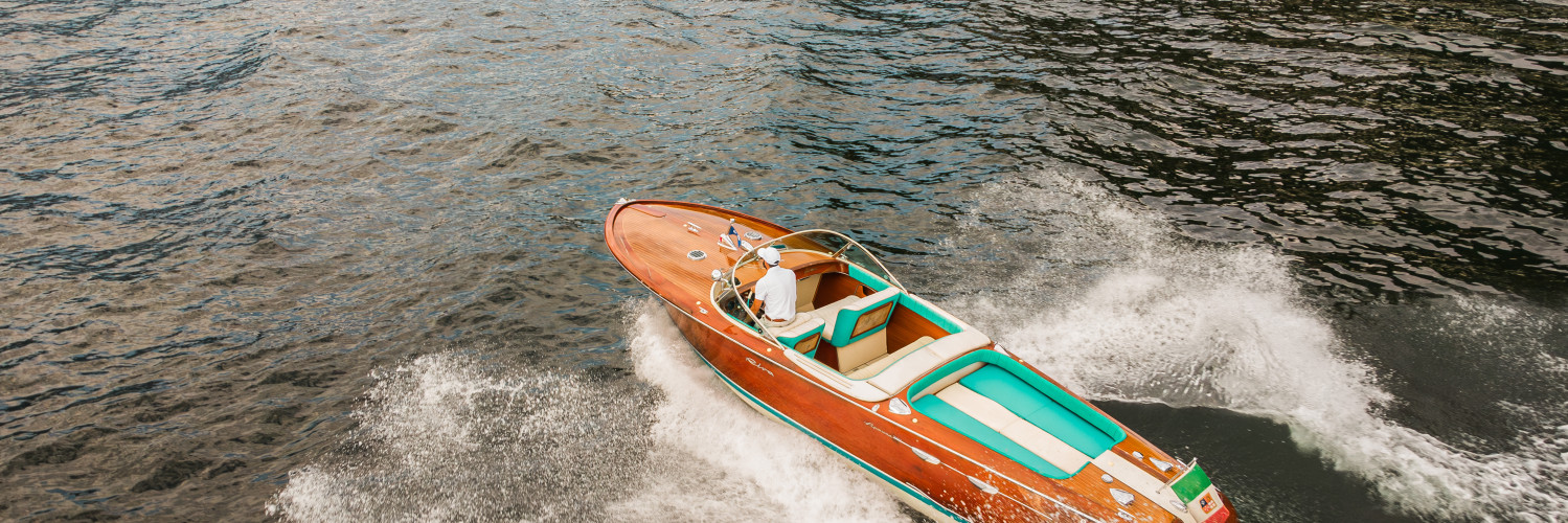 Riva aquarama | Wooden boat rental como | Como Classic Boats | Wooden ...